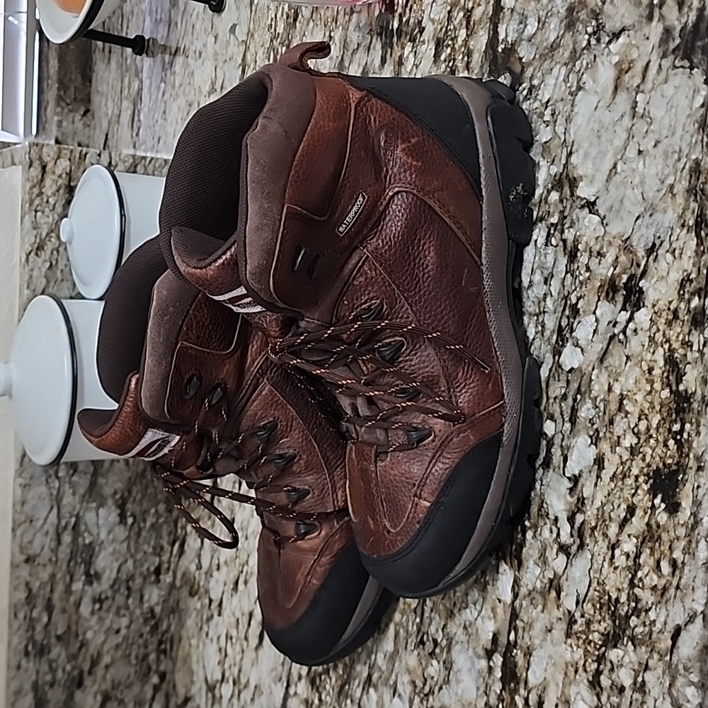 Avenger Men's Hiking Boots  Size 12